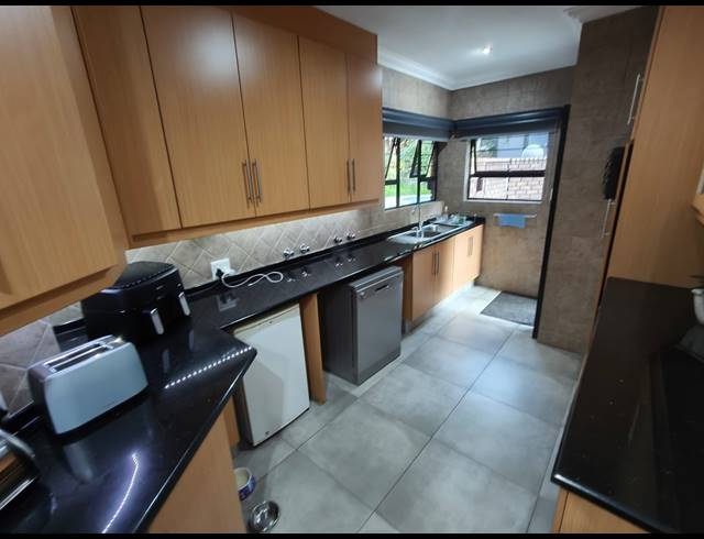 4 BEDROOM HOUSE FOR SALE IN CASHAN